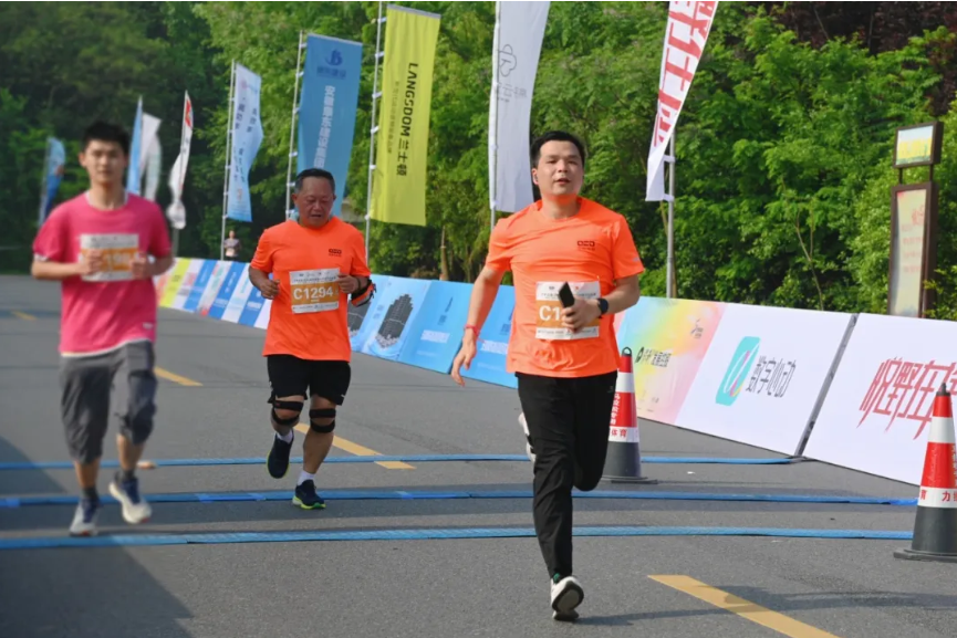 http://m.ls7437f.cn/Upload/ueditor/1714462695855452.png