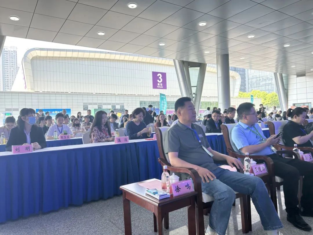 http://m.ls7437f.cn/Upload/ueditor/1715570352365464.jpg