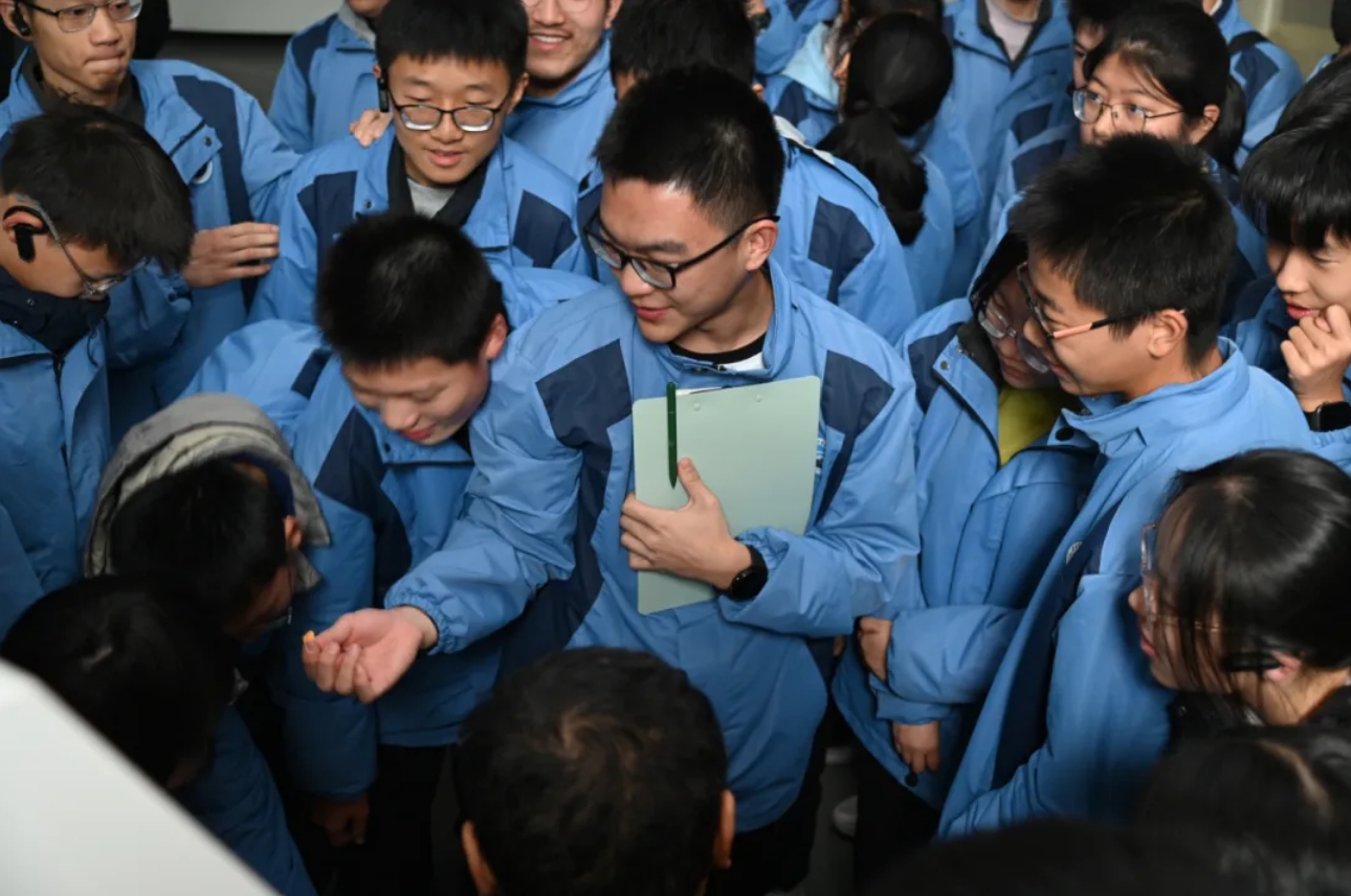 http://m.ls7437f.cn/Upload/ueditor/1733880040492148.png